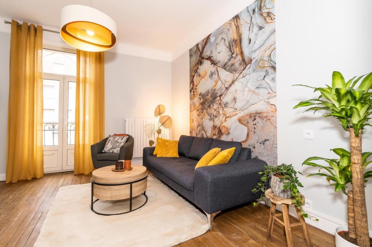 Audace: Central Apartment with Private Garage Metz Exterior photo
